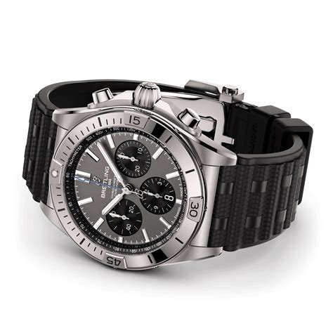 breitling schwarzes titan|fratello breitling b01 42.